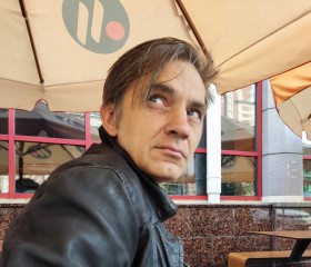 Aleksandr, 45, Cairo