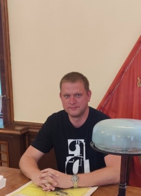 Кирилл из Санкт-Петербурга 43 года