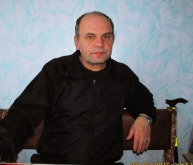 Олег, 65 лет, Sankt Pölten