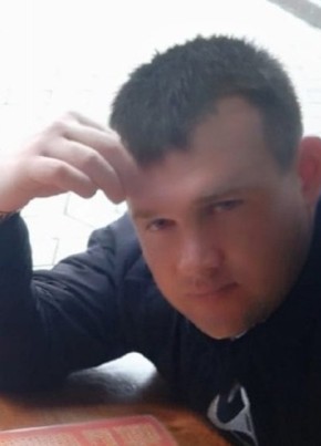 Виталий, 32, Россия, Бобров
