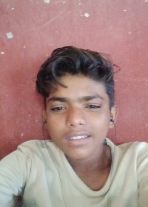 Arun rathod, 18, India, Dondaicha