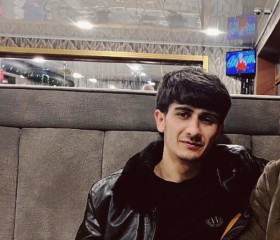 Ayxan, 22, Baku