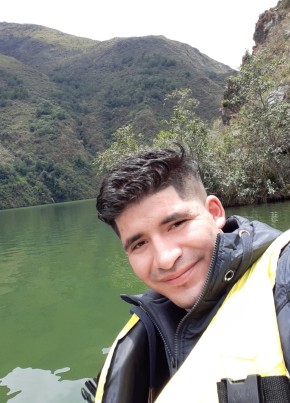 Raúl , 25, República del Perú, Lima