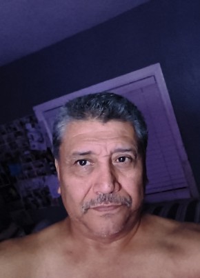 Gerardo из Lancaster (State of California) 58 лет