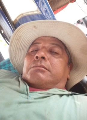 Daniel из Tumbes 47 лет