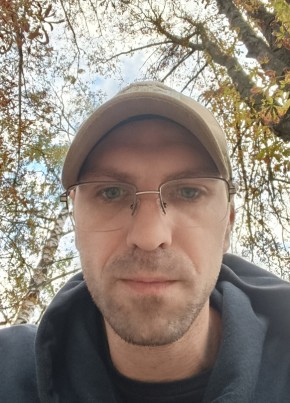 Андрей из Лозоваи 31 год