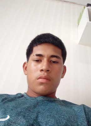 João из Parintins 18 лет
