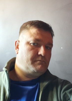 Андрей из Москвы 42 года