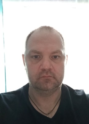 Александр из Москвы 44 года