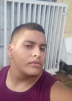 Mateus Alves из Barreiras 20 лет