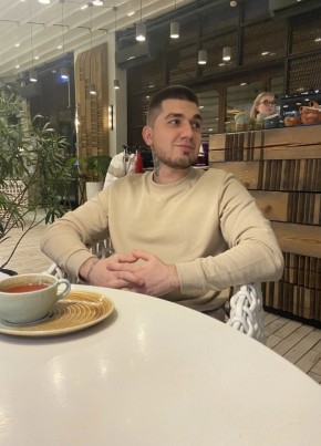 Василий, 24, Россия, Москва