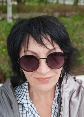 Olga, 49, Russia, Saint Petersburg