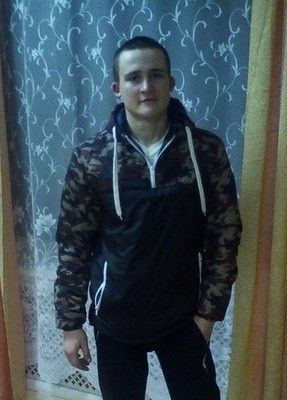 Александр, 26, Россия, Псков