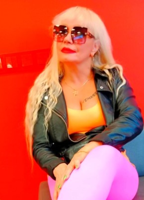 Елена из Берасьце 51 год