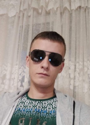 Иван, 27, Россия, Беково