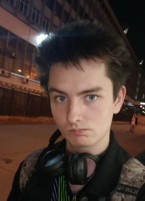 Олег, 19, Россия, Москва