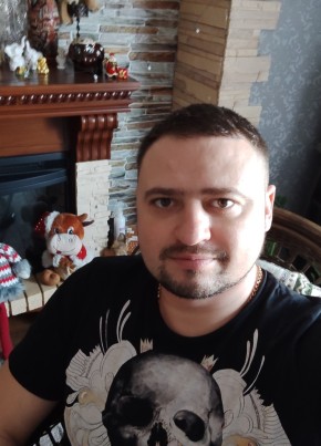 Александр, 32, Россия, Канск