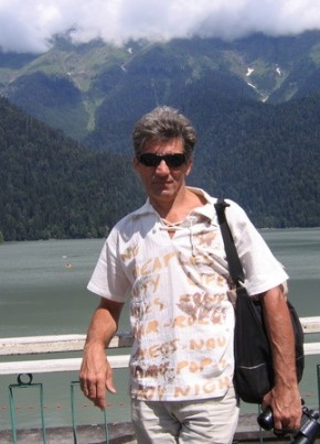 Alex, 65, Россия, Чехов
