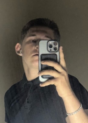 Igor, 21, Russia, Saint Petersburg