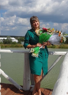 Елена , 55, Россия, Краснозаводск