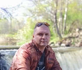 Valera, 48, Pastavy