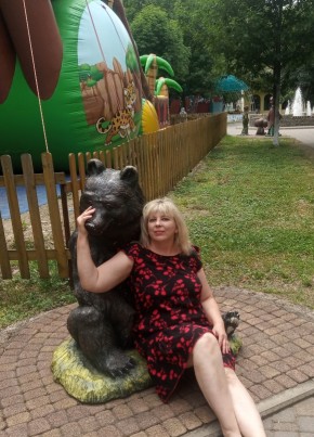 Галина, 52, Россия, Курганинск