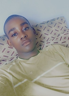 Marck Evan's, 21, République Gabonaise, Libreville