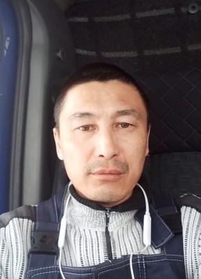Булат из Челябинска 47 лет