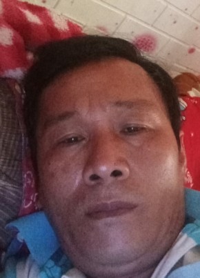 Hung, 18, Vietnam, Ho Chi Minh City
