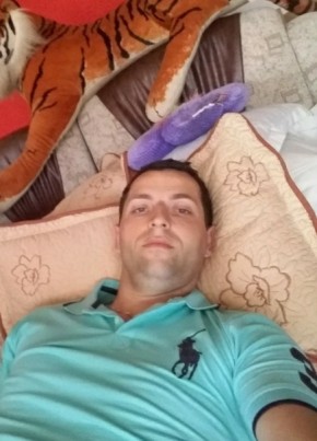 Alexu 31, 36, Romania, Urziceni