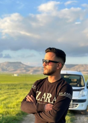 Mahmut из Mersin 29 лет