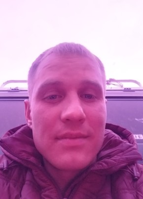 Дмитрий из Александровского Завода 26 лет
