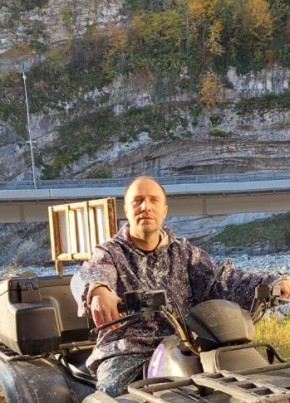 Vadim, 45, Russia, Solikamsk