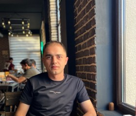 Miri, 27, Baku