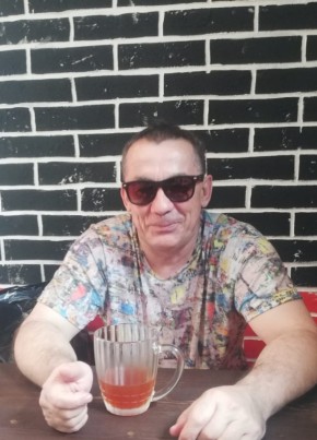 Андрей, 54, Россия, Туапсе