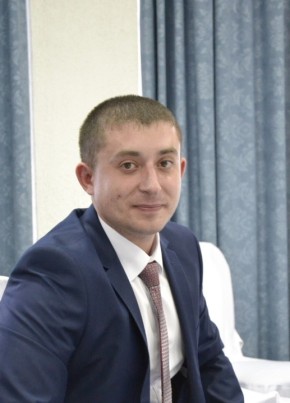 Илья, 32, Россия, Иланский