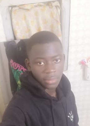 Kalorsky Marc Ar, 19, République de Côte d’Ivoire, Abobo