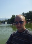 Roman, 45  , Almaty