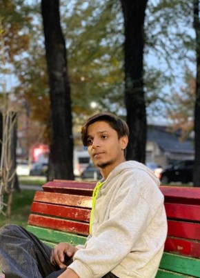 Abubakar из Бишкека 19 лет