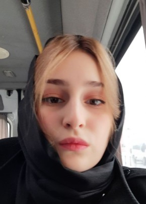 Яна, 18, Россия, Москва