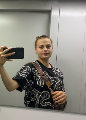 Настя из Варениковскаи 23 года