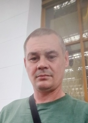 Олег из Таганрога 43 года