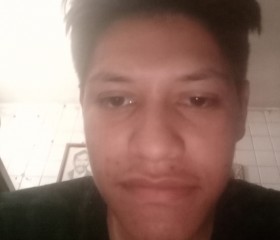 CARLOS, 21, Naucalpan de Juarez