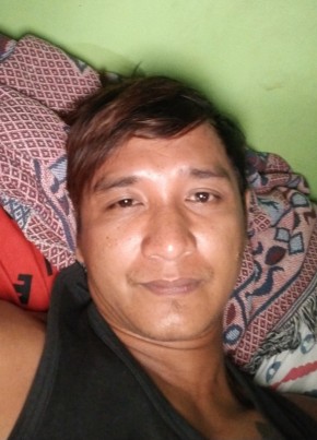 Wapoh из Carmona 31 год