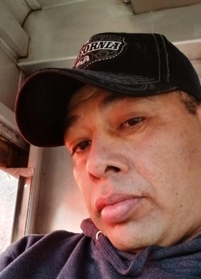 Royer vela, 47, United States of America, South Gate (State of California)