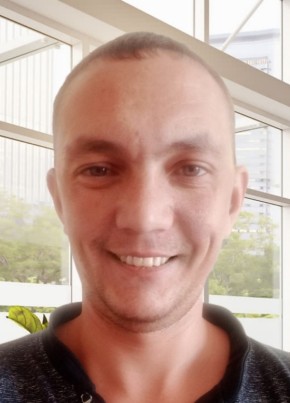Александр, 38, Россия, Гай