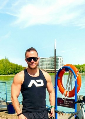 Ilya из Уфы 37 лет