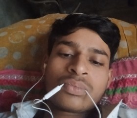 Manpal Yadav, 24 года, Aligarh