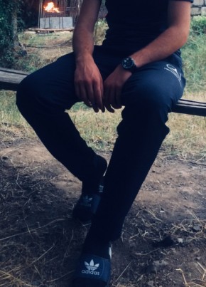 Artur, 25, Azərbaycan Respublikası, Xankəndi