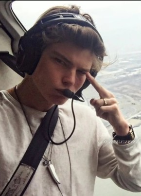 Mikki из Махачкалы 18 лет